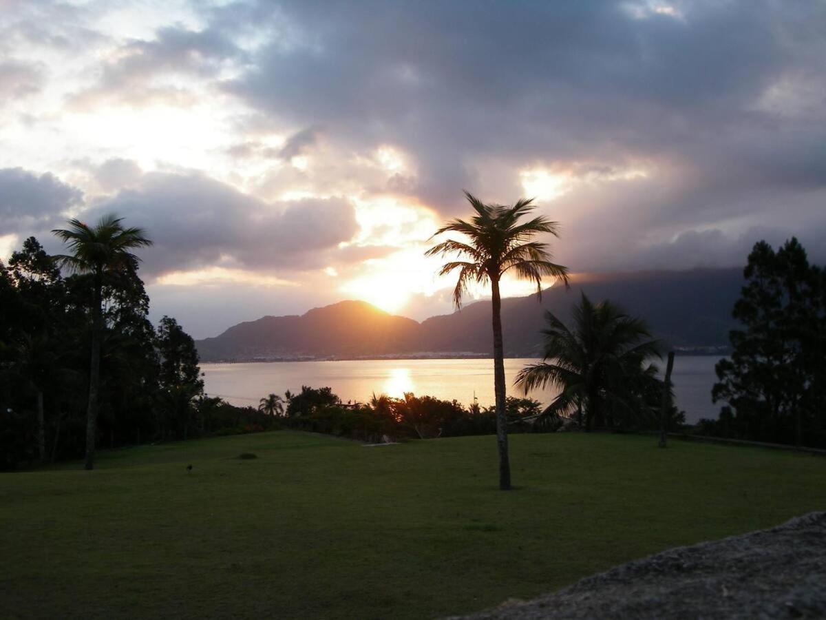 Casa Yacht Club Villa Ilhabela Bagian luar foto